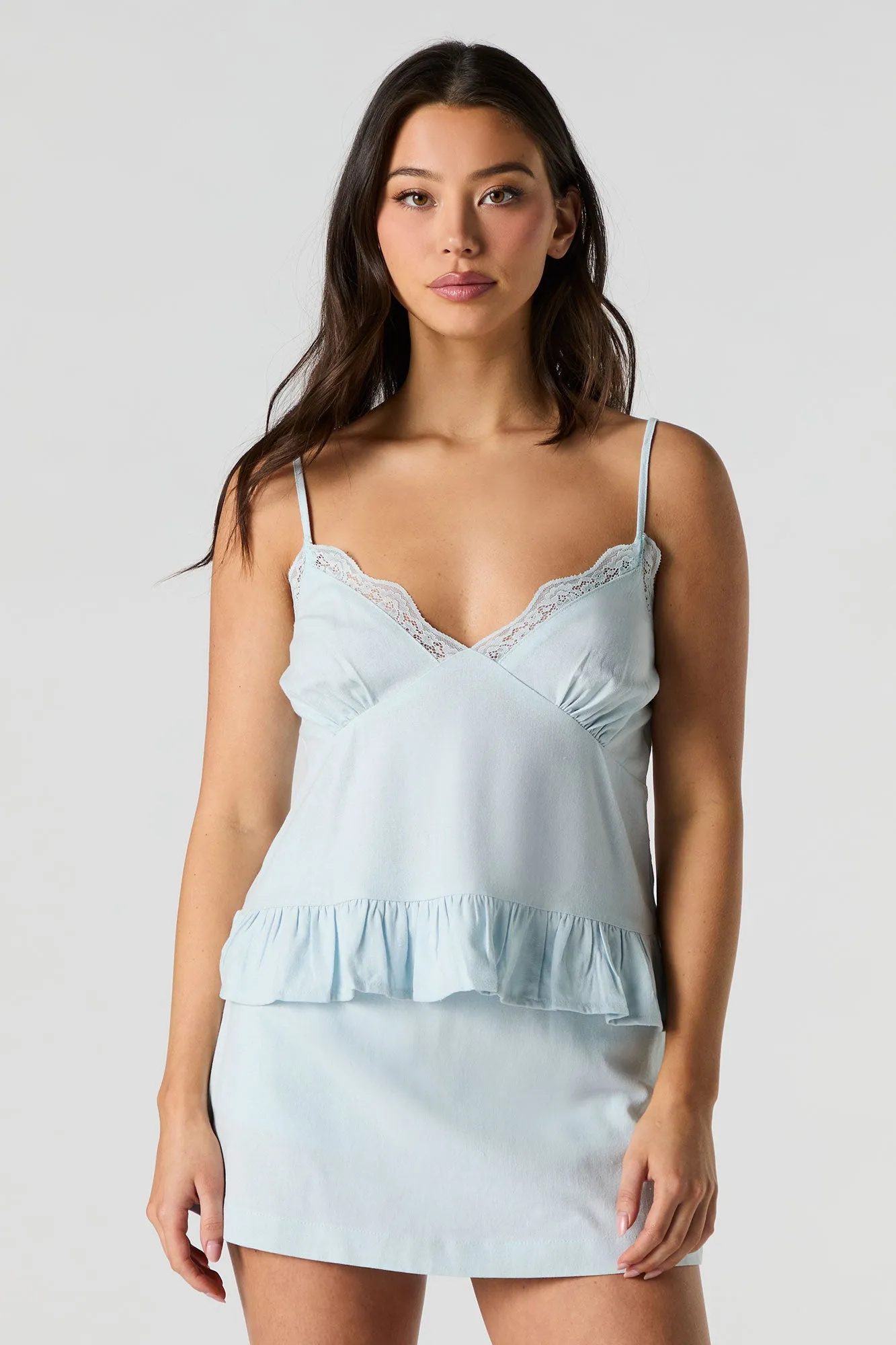 Camisole en lin avec liséré de dentelle sold by Urban Planet