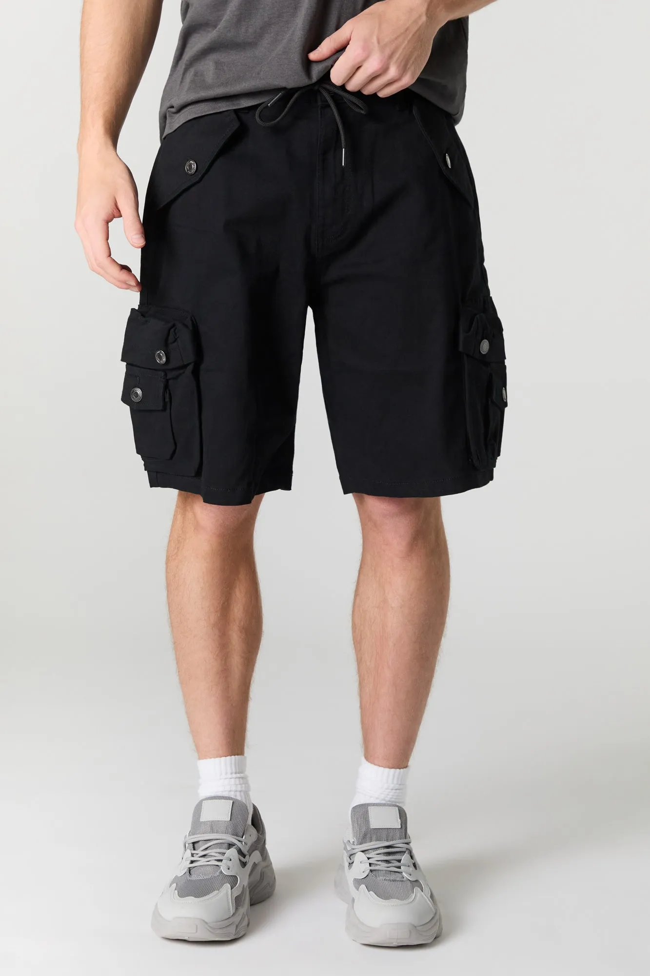 Short cargo boutonné avec poches multiples sold by Urban Planet product image thumbnail 4