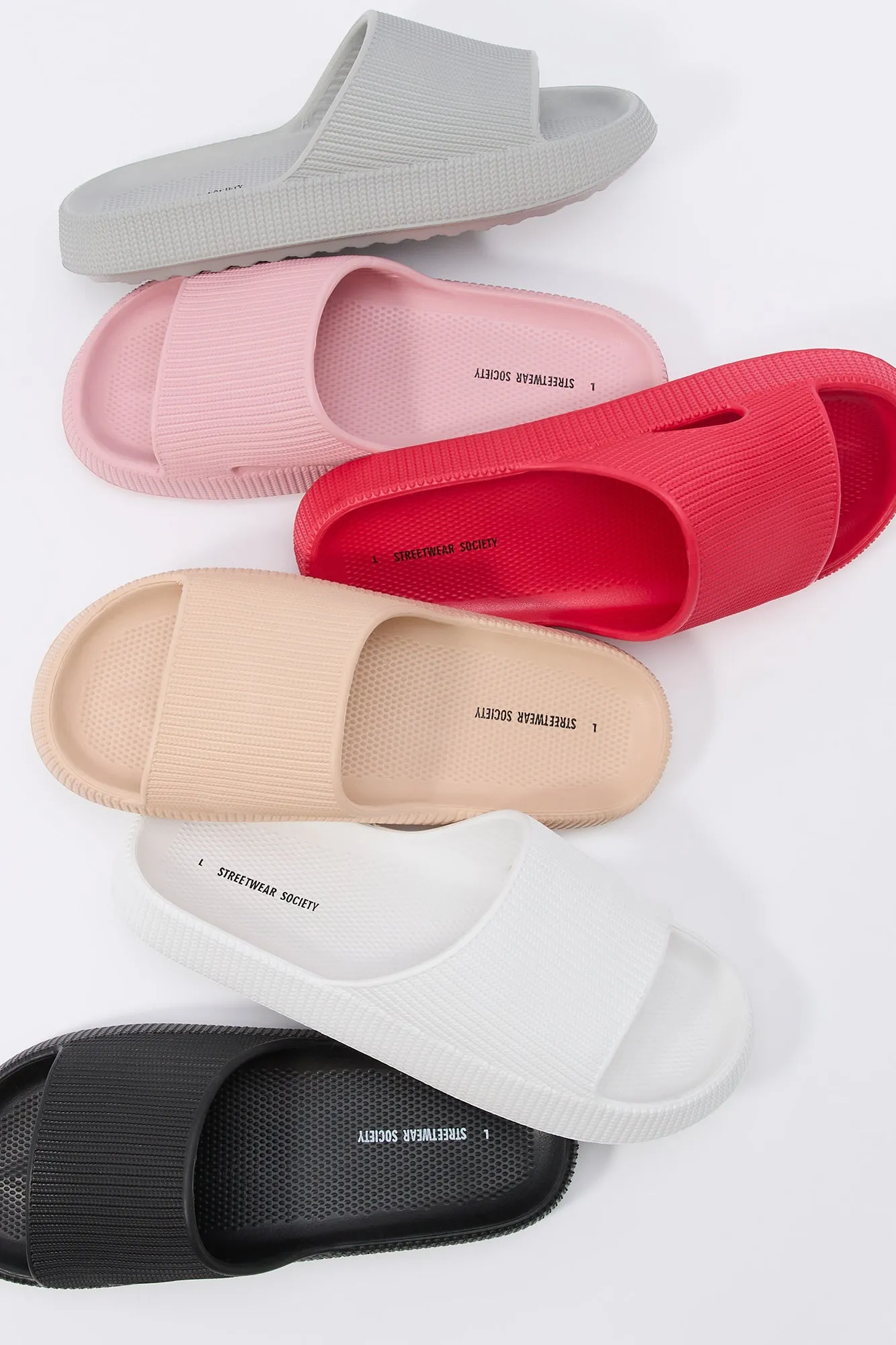 Mules en éponge sold by Urban Planet