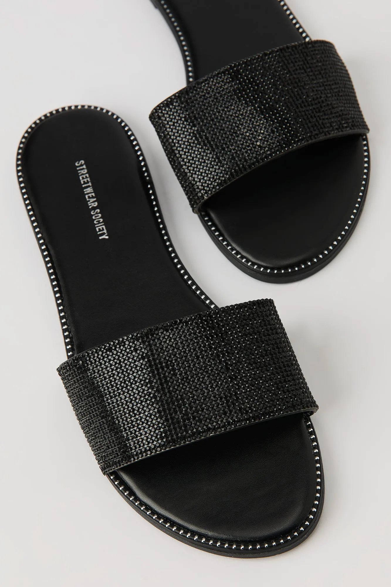 Sandales à enfiler avec pierres du Rhin sold by Urban Planet product image thumbnail 5