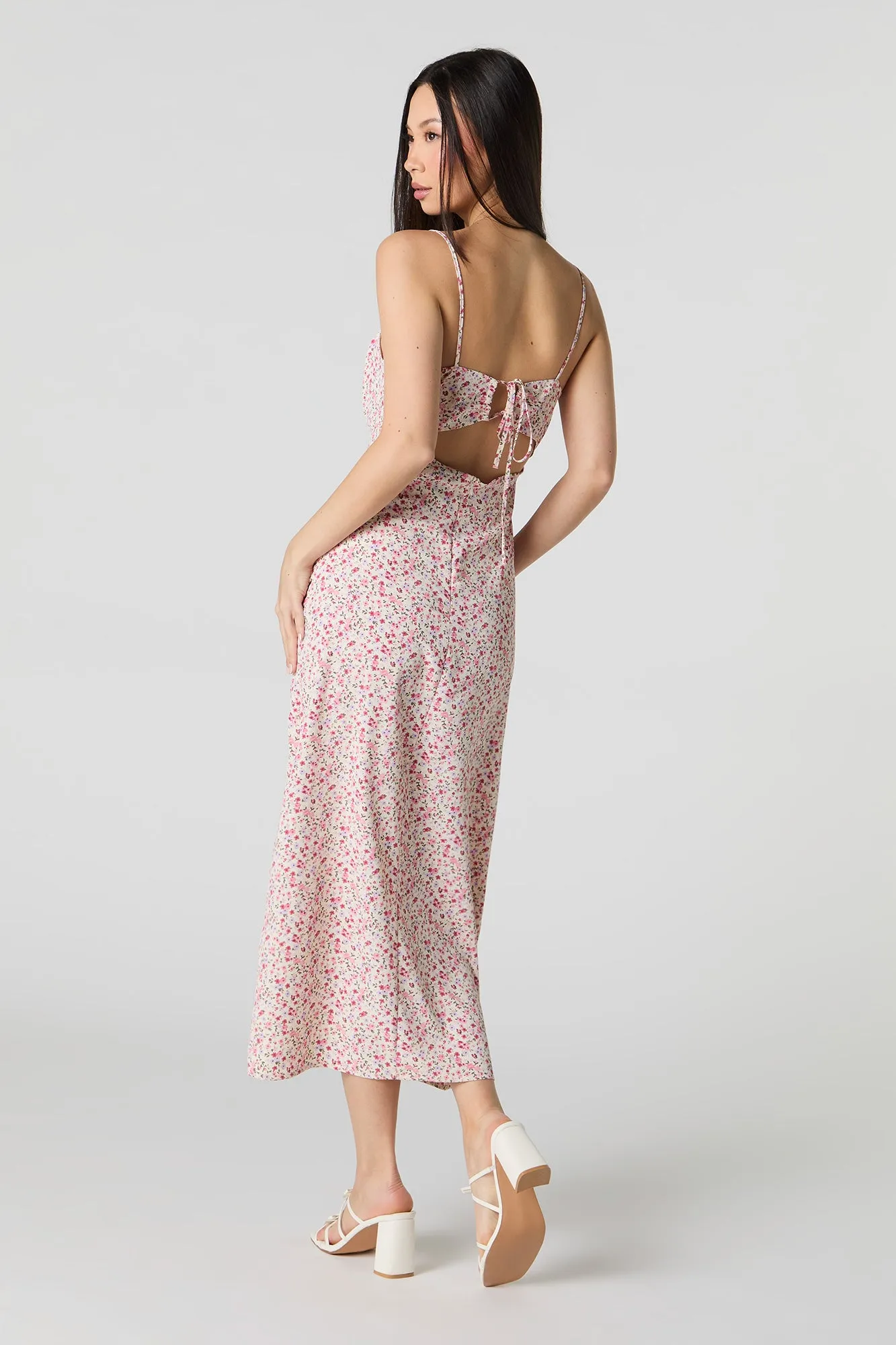 Robe midi fleurie avec fente latérale sold by Urban Planet product image thumbnail 3