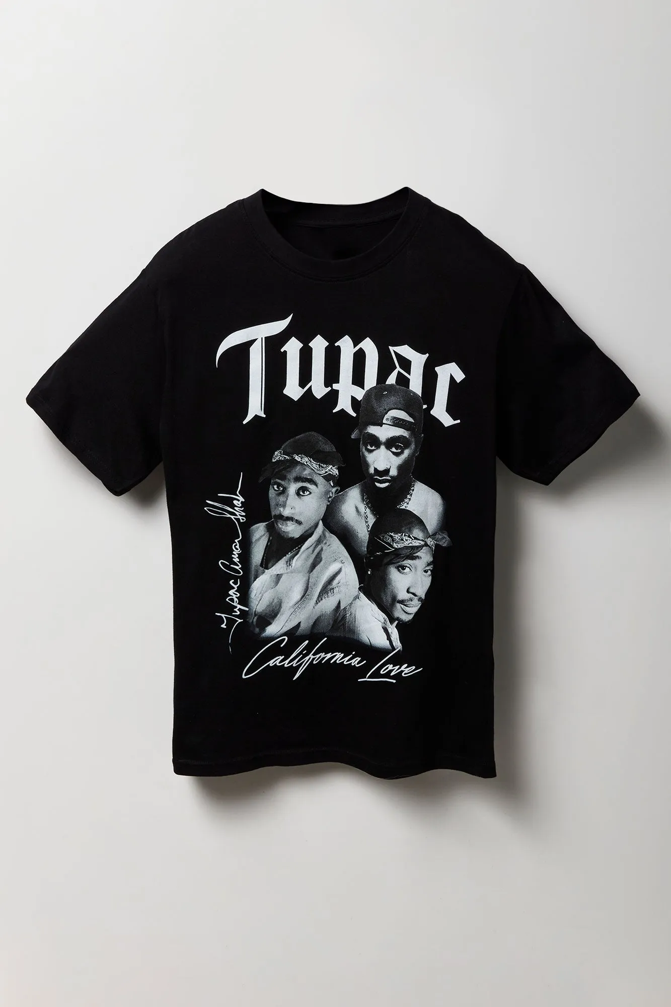 T-shirt à imprimé Tupac California Love sold by Urban Planet