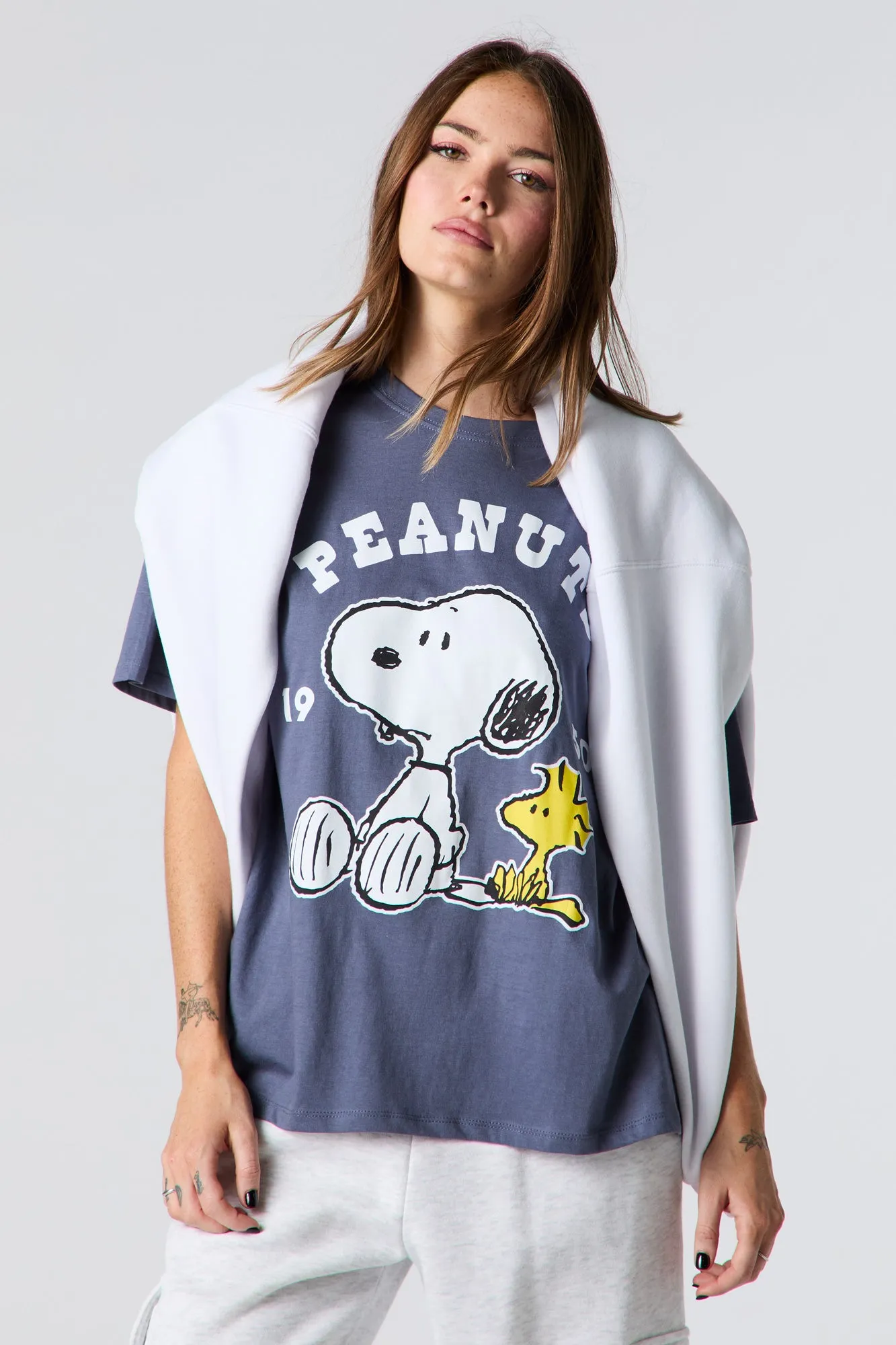 T-shirt de coupe garçonne à imprimé Peanuts sold by Urban Planet