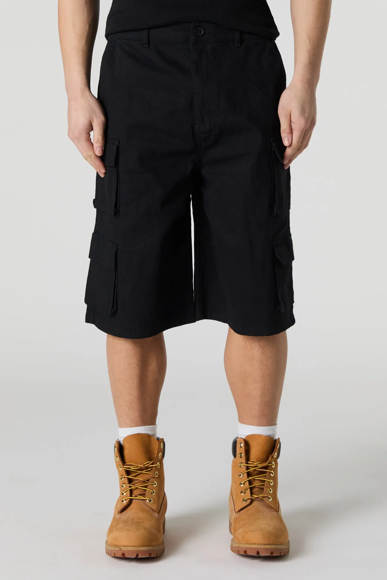 Short cargo long à multiples poches sold by Urban Planet product image thumbnail 4