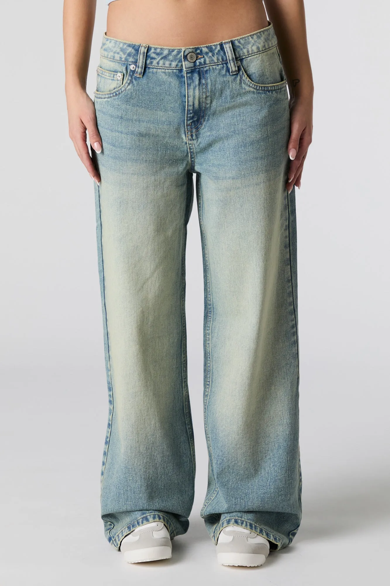 Vintage Medium Wash Low Rise Skater Jean sold by Urban Planet product image thumbnail 2