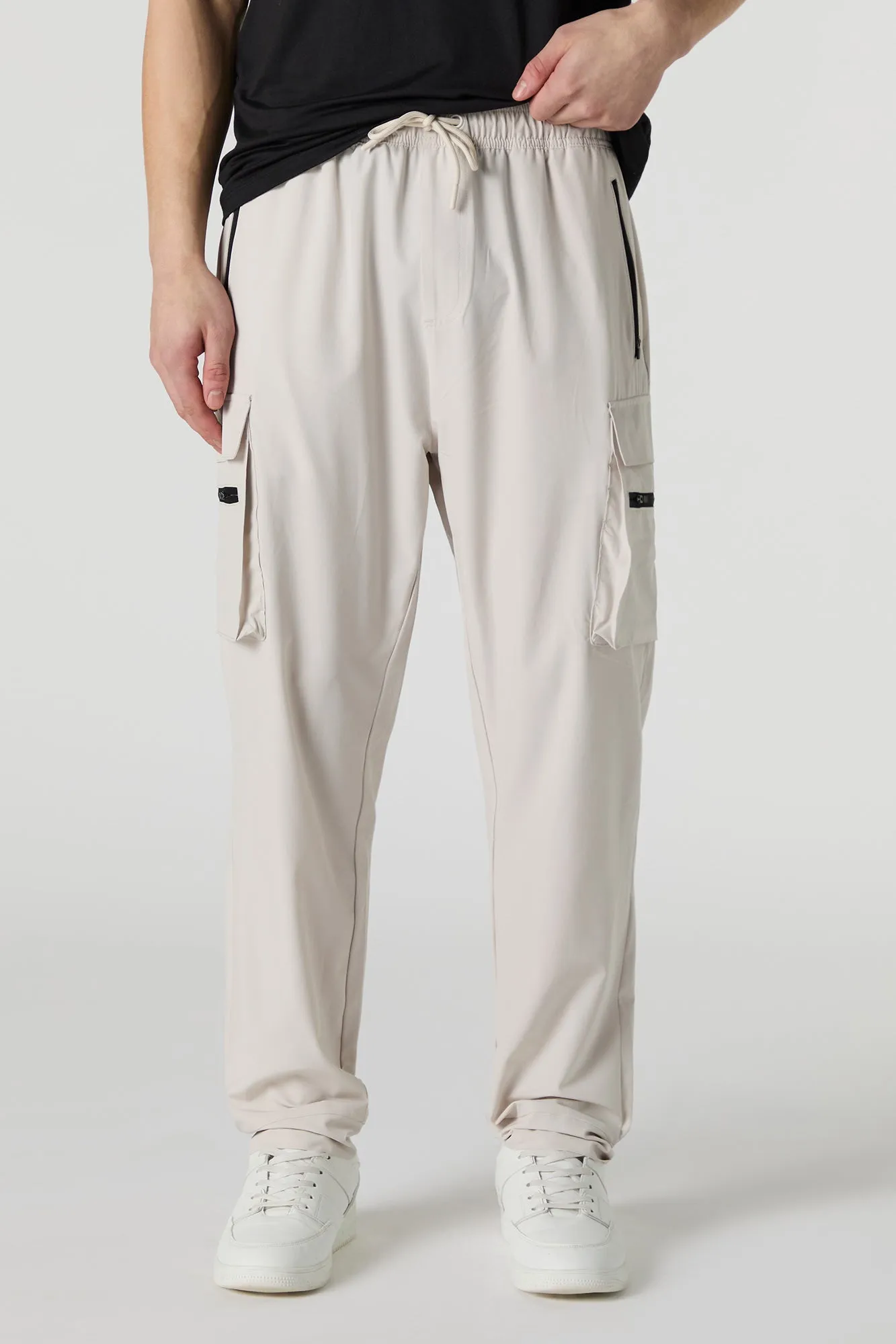 Pantalon cargo extensible à 4 sens avec taille coulissante Active sold by Urban Planet