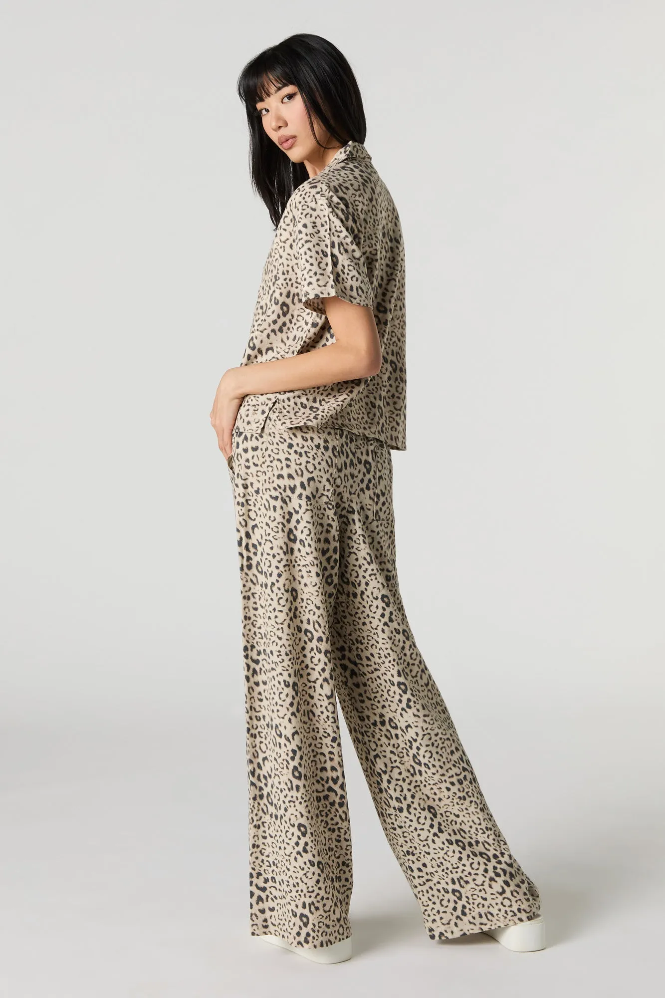 Linen-Blend Drawstring Wide Leg Pant sold by Urban Planet product image thumbnail 3