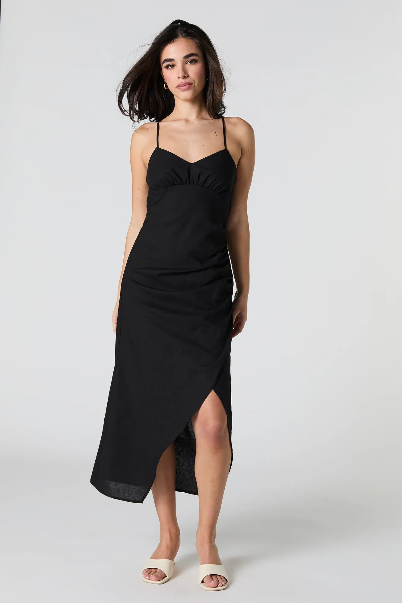 Robe midi en mélange de lin avec brides et fente sold by Urban Planet product image thumbnail 4