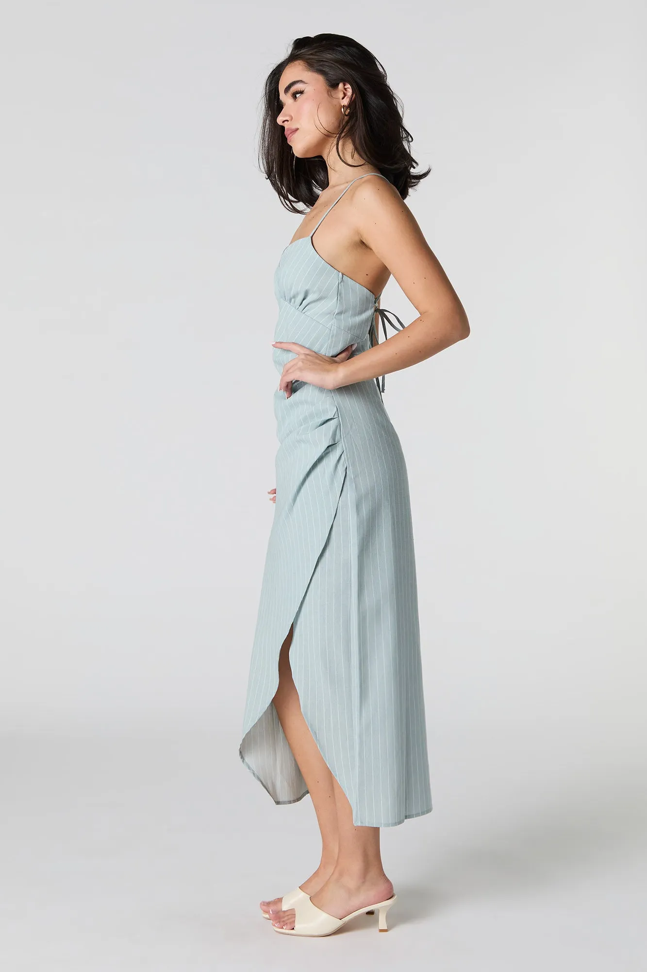 Robe midi en mélange de lin avec brides et fente sold by Urban Planet product image thumbnail 2