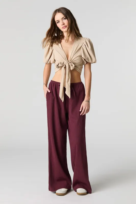 Pantalon fluide texturé à jambe large sold by Urban Planet