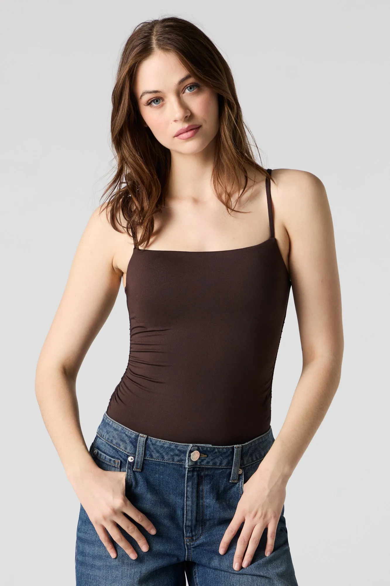 Maillot-camisole profilé avec bonnets intégrés sold by Urban Planet