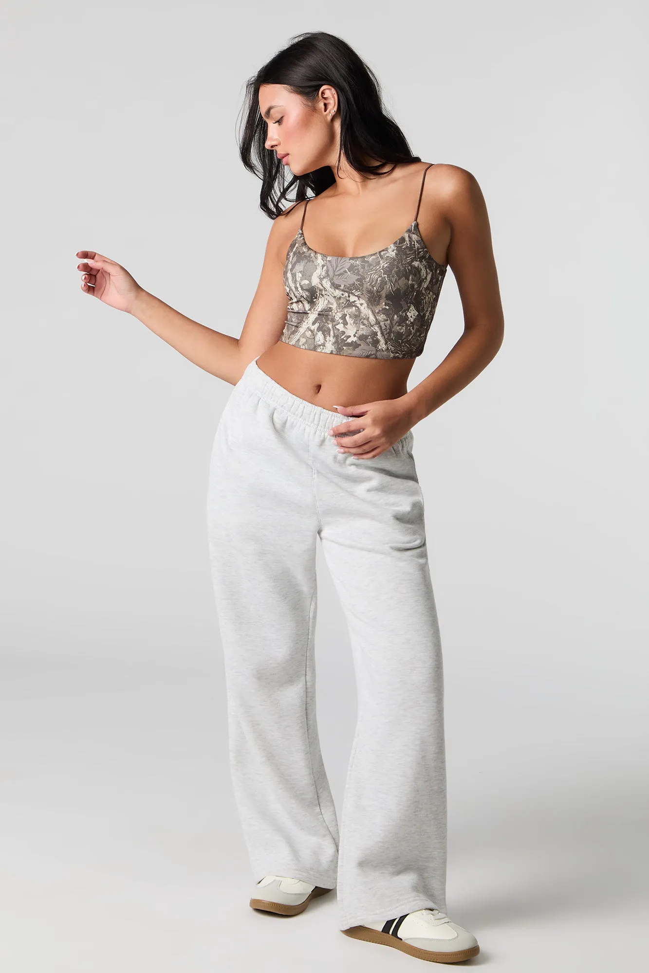 Camisole profilée courte à fines bretelles sold by Urban Planet product image thumbnail 3