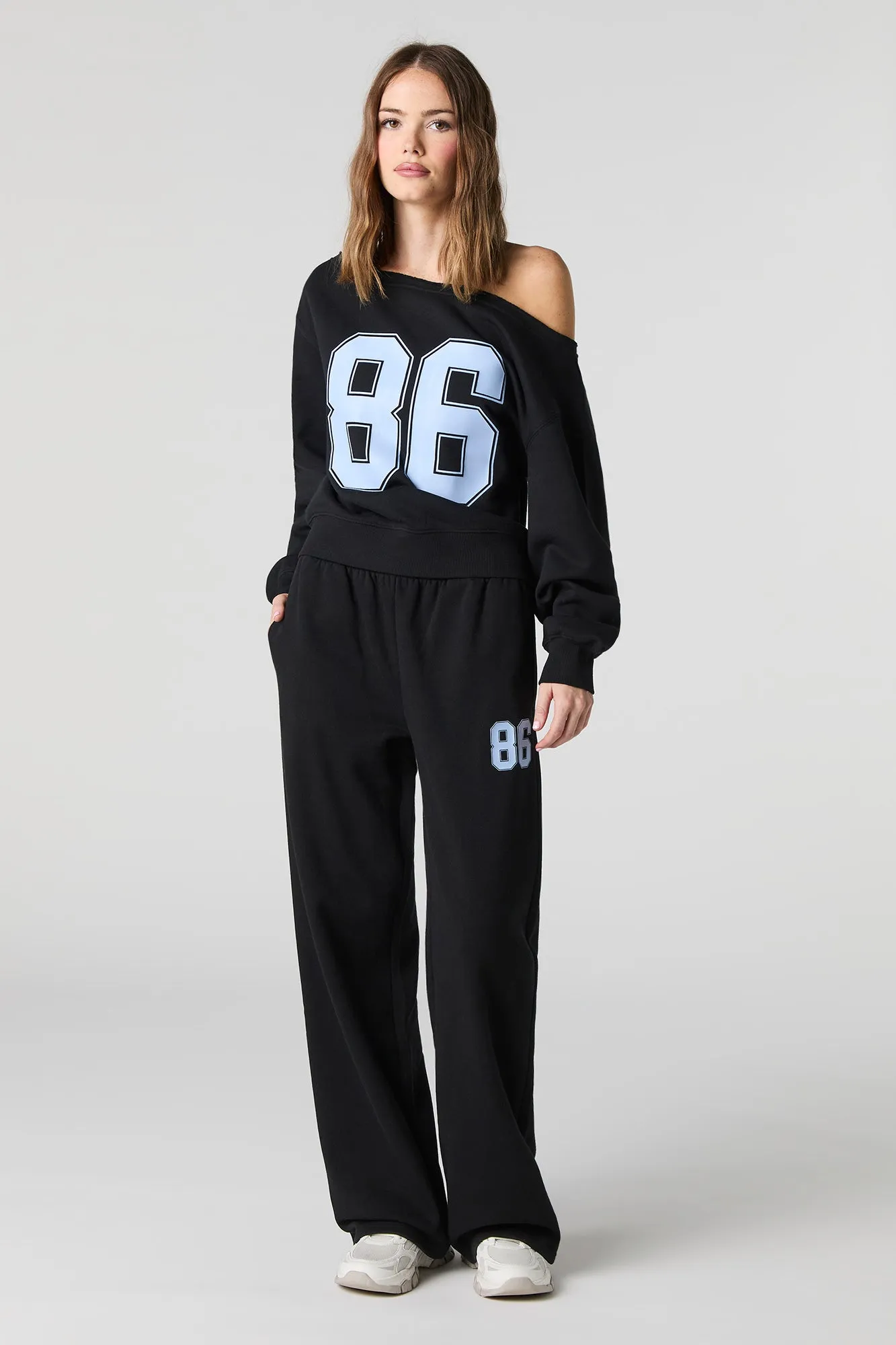 HD Print Wide Leg Fleece Sweatpant sold by Urban Planet product image thumbnail 4