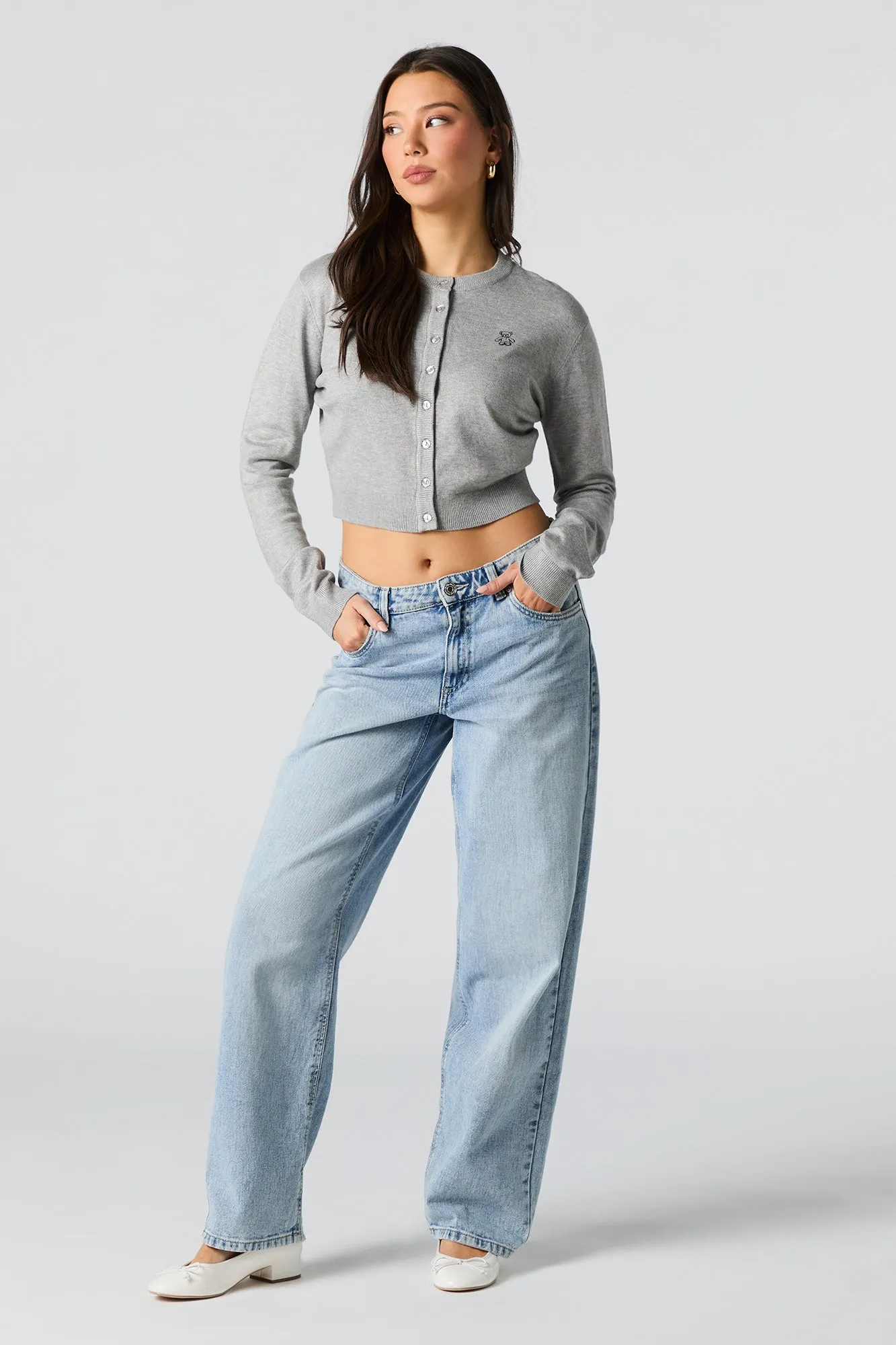 Cardigan court avec motif brodé Bear sold by Urban Planet product image thumbnail 3