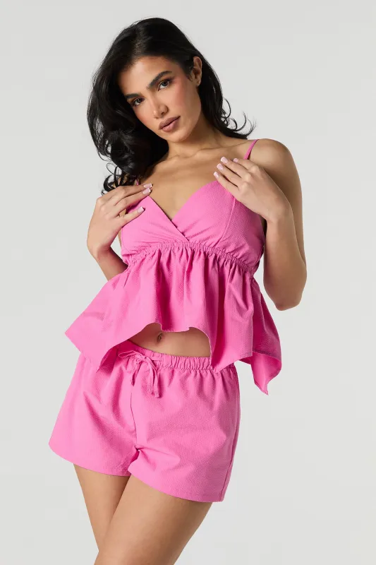 Camisole de style nuisette texturée à surplis sold by Urban Planet