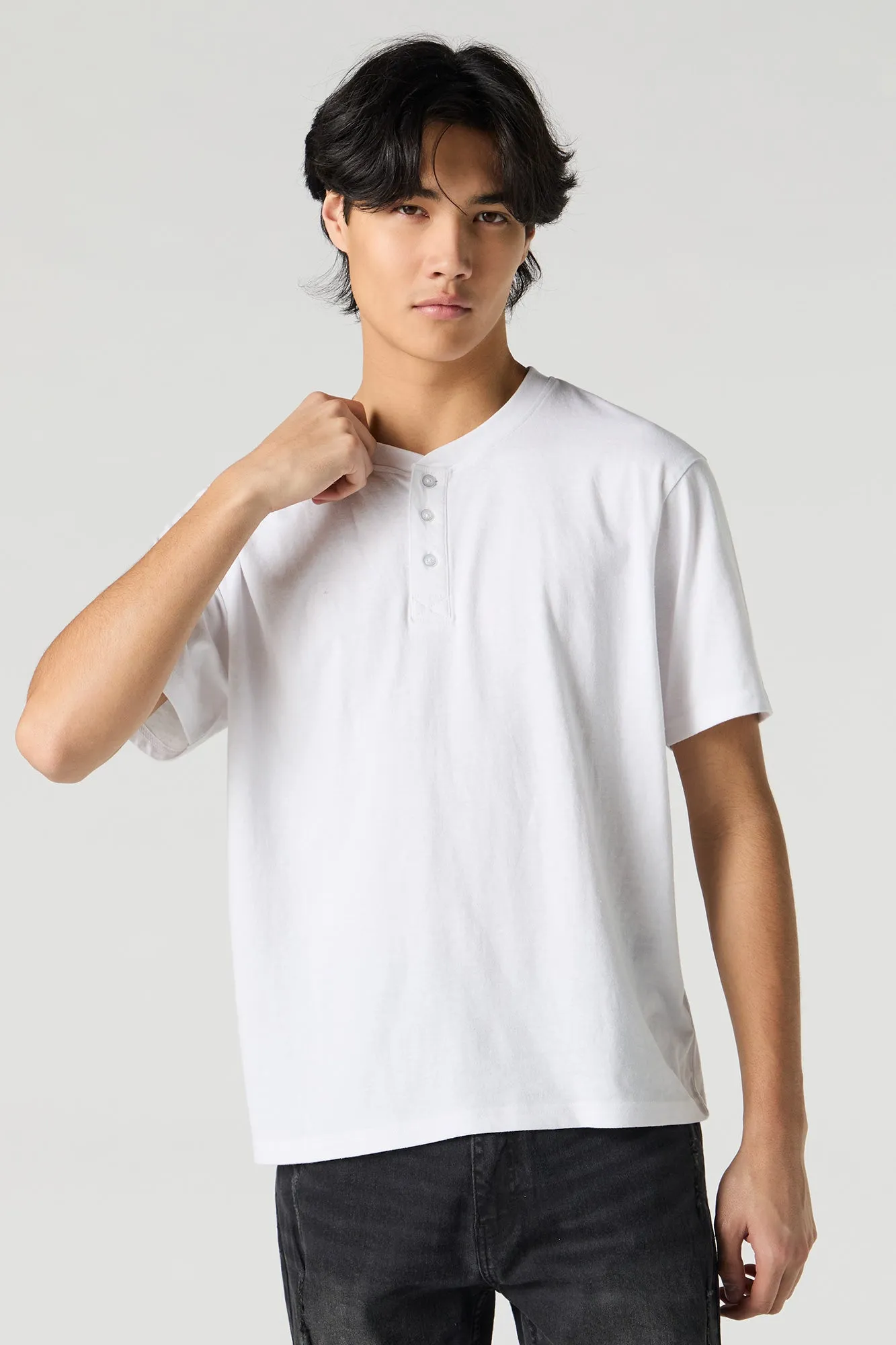 T-shirt Henley sold by Urban Planet