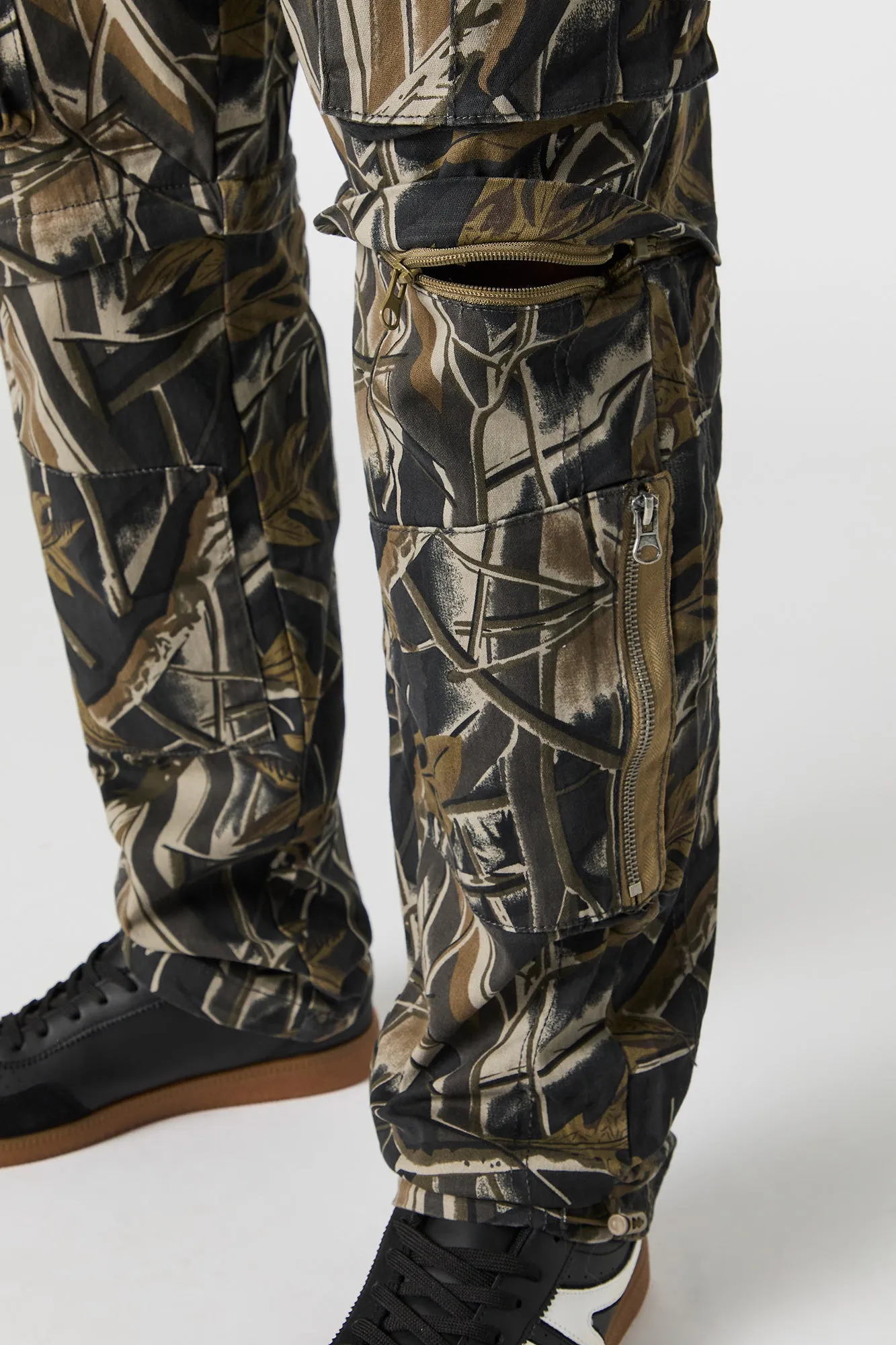 Pantalon cargo convertible avec fermeture à glissière sold by Urban Planet product image thumbnail 5