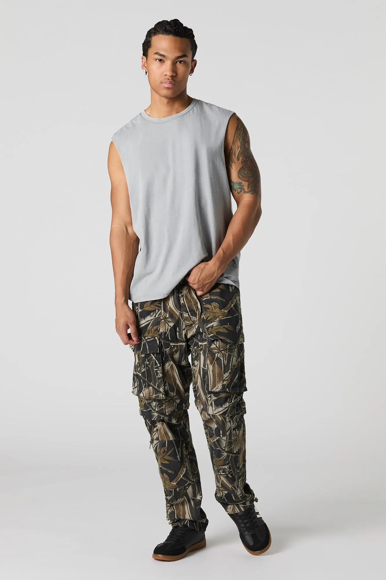 Pantalon cargo convertible avec fermeture à glissière sold by Urban Planet product image thumbnail 2