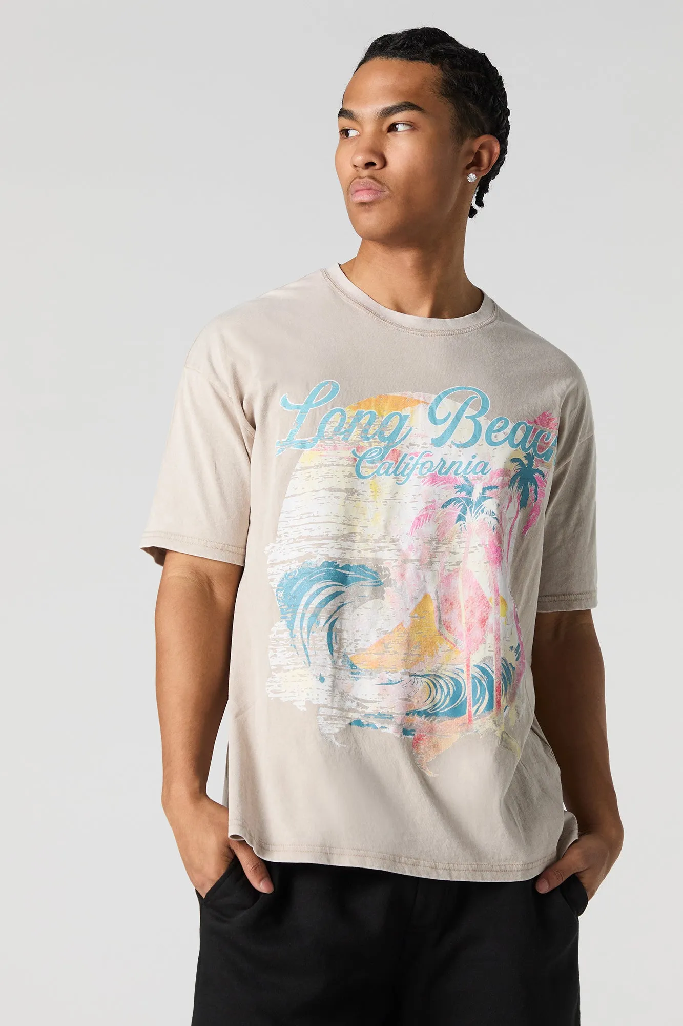 T-shirt délavé à imprimé Long Beach California sold by Urban Planet