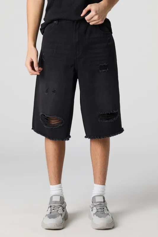 Short de planchiste en denim d'aspect usé délavé noir sold by Urban Planet