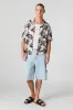 Haut boutonné à manches longues avec motif tropical sold by Urban Planet