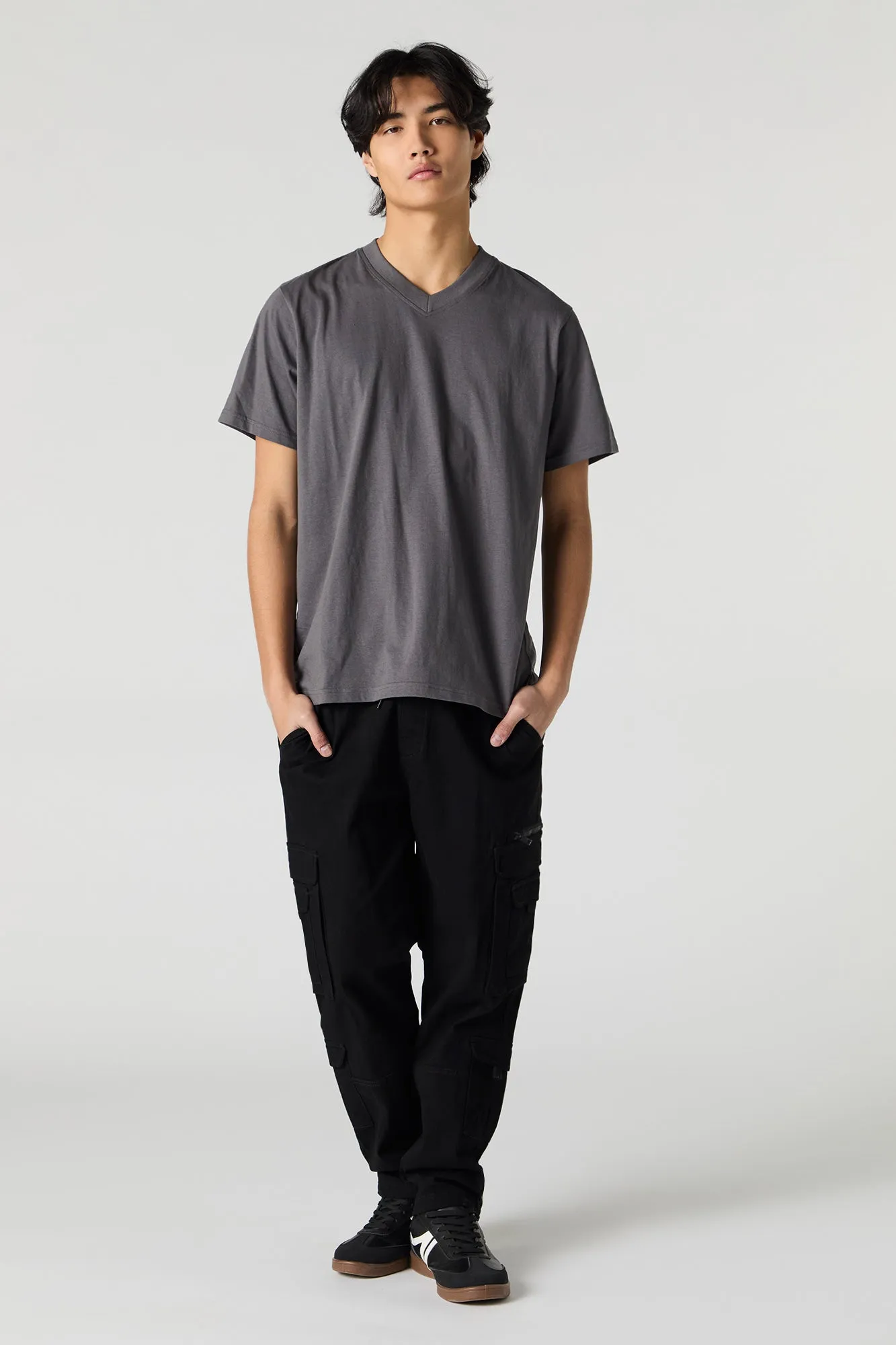 T-shirt uni à encolure en V sold by Urban Planet product image thumbnail 3