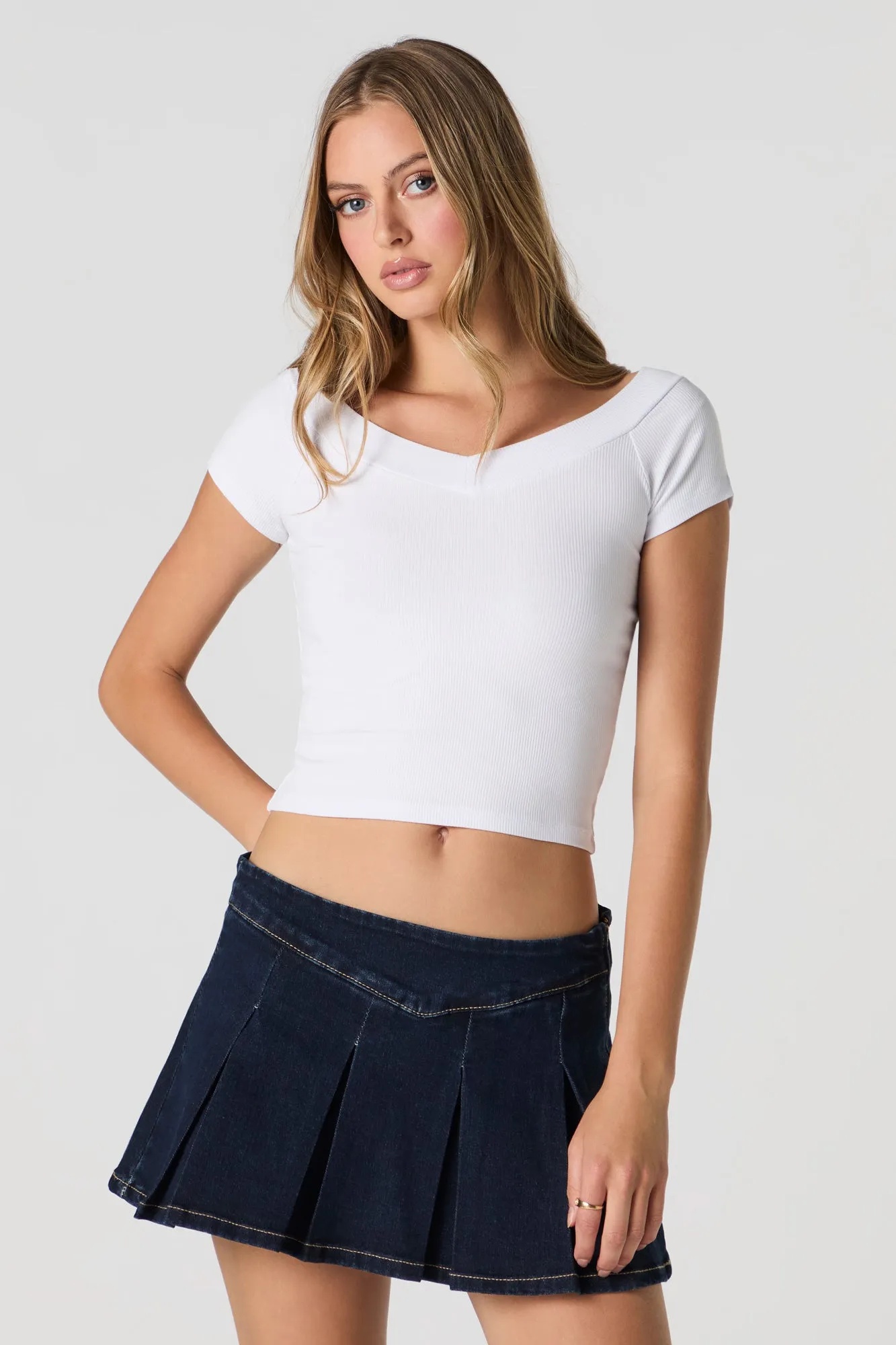 Minijupe-short plissée en denim sold by Urban Planet product image thumbnail 5