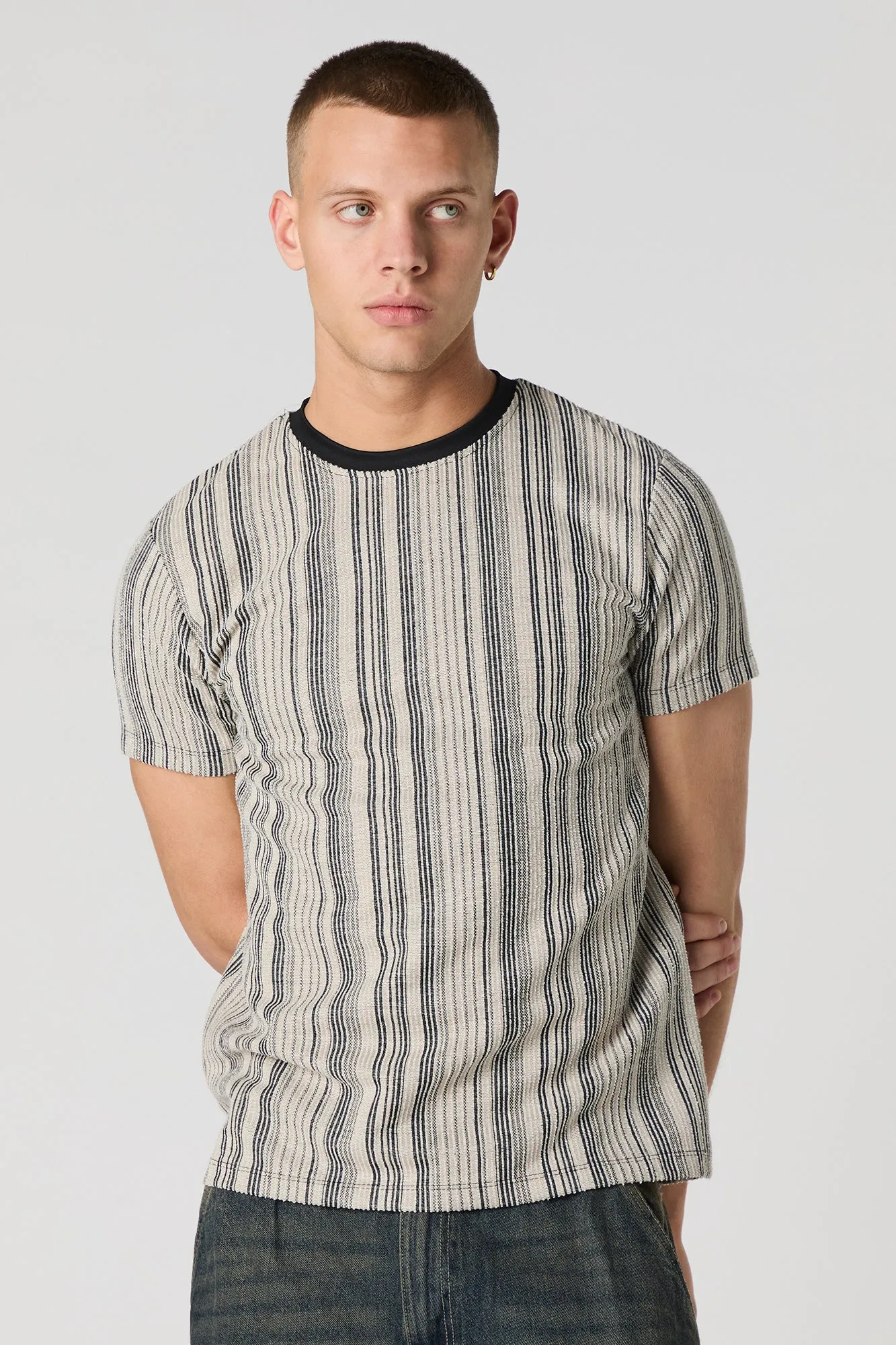 T-shirt texturé rayé sold by Urban Planet product image thumbnail 4