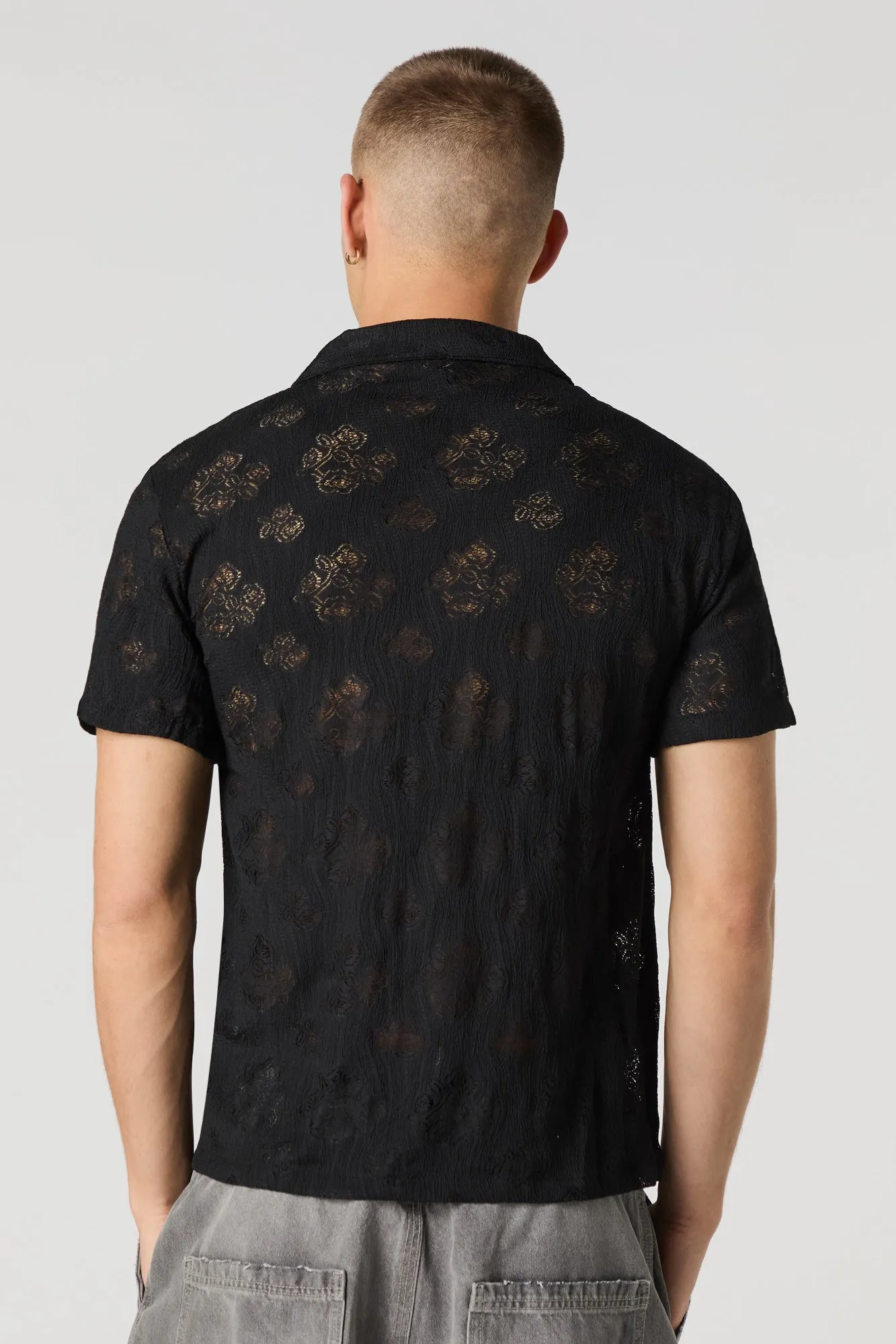 Haut boutonné en tricot de pointelle fleuri sold by Urban Planet product image thumbnail 5