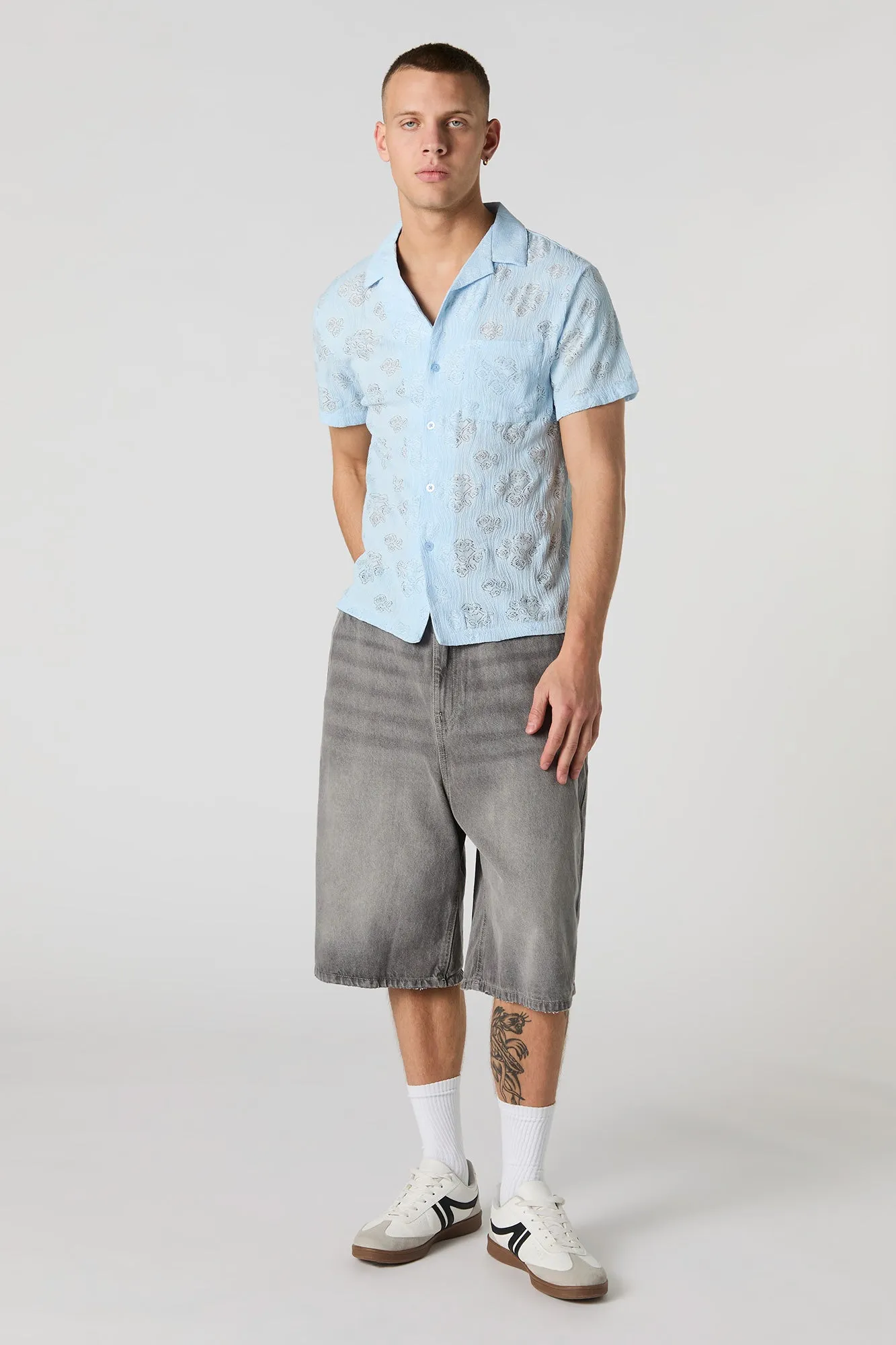 Haut boutonné en tricot de pointelle fleuri sold by Urban Planet product image thumbnail 3