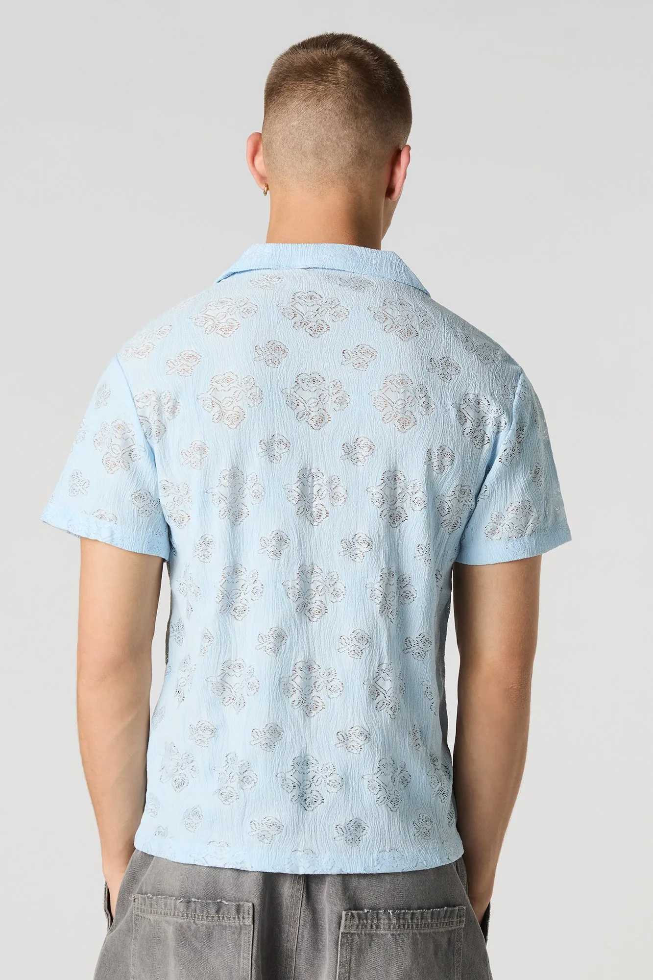 Haut boutonné en tricot de pointelle fleuri sold by Urban Planet product image thumbnail 2