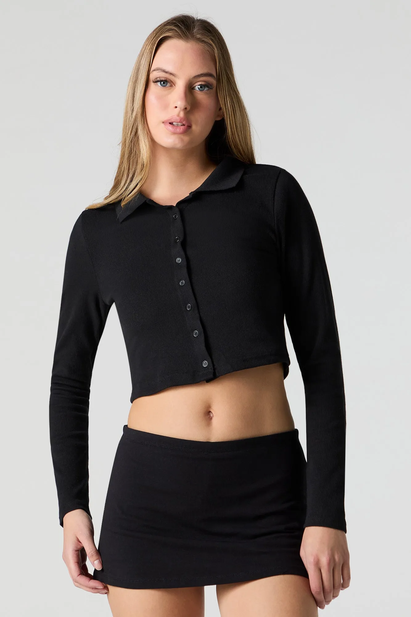 Haut boutonné côtelé court à manches longues sold by Urban Planet product image thumbnail 4