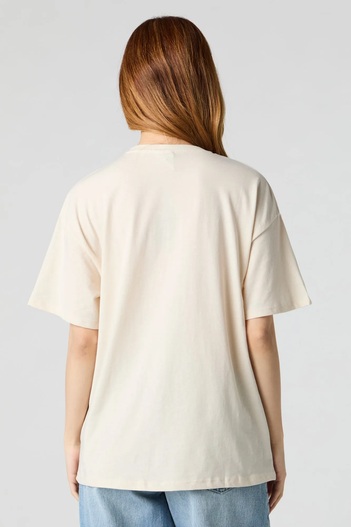 T-shirt de coupe garçonne à imprimé Hello Kitty & Friends scintillant sold by Urban Planet product image thumbnail 2