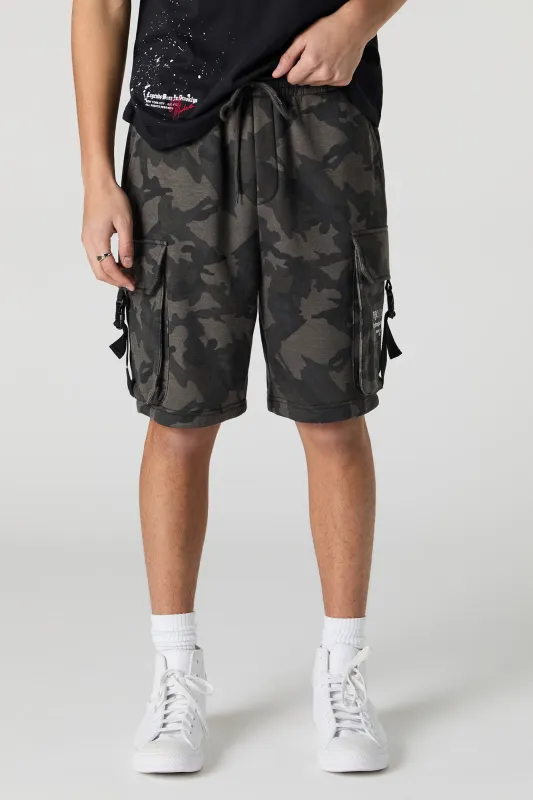 Short cargo en molleton à imprimé NY sold by Urban Planet