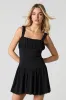 Minirobe ajustée et évasée ruchée à ourlet bulle sold by Urban Planet
