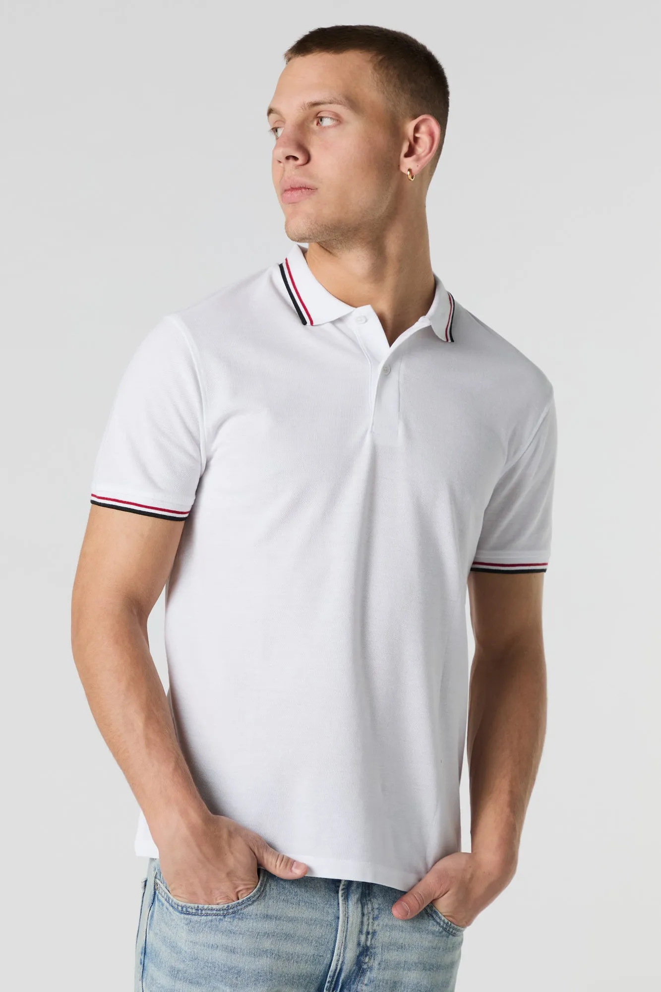 Polo à garniture contrastante sold by Urban Planet