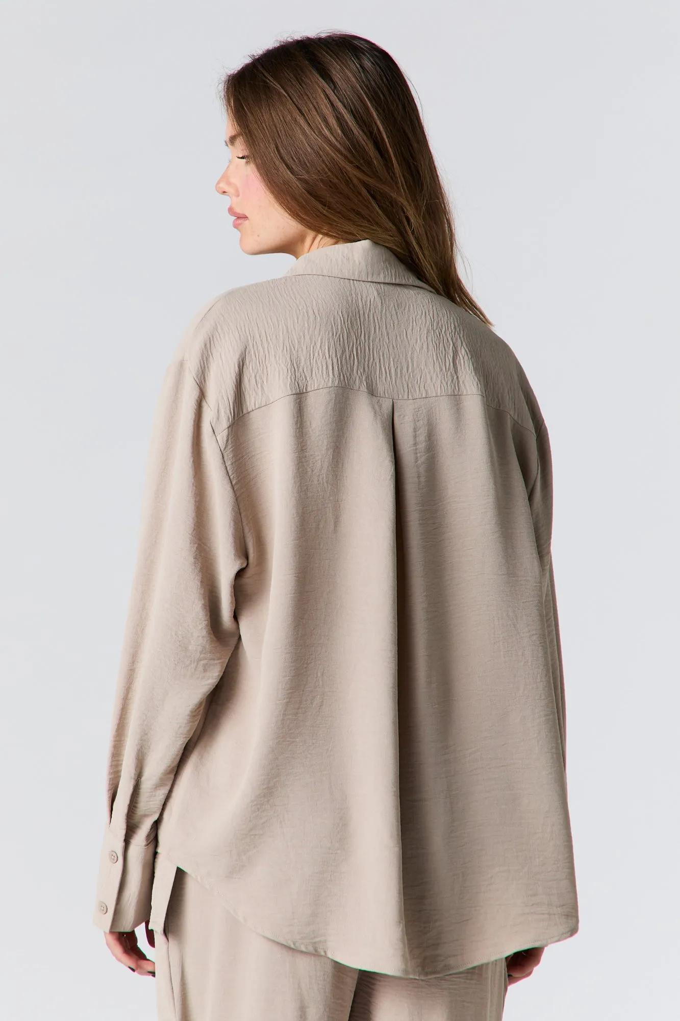 Haut boutonné fluide à manches longues sold by Urban Planet product image thumbnail 2