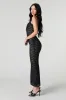 Robe maxi en dentelle avec décolleté en coeur sold by Urban Planet