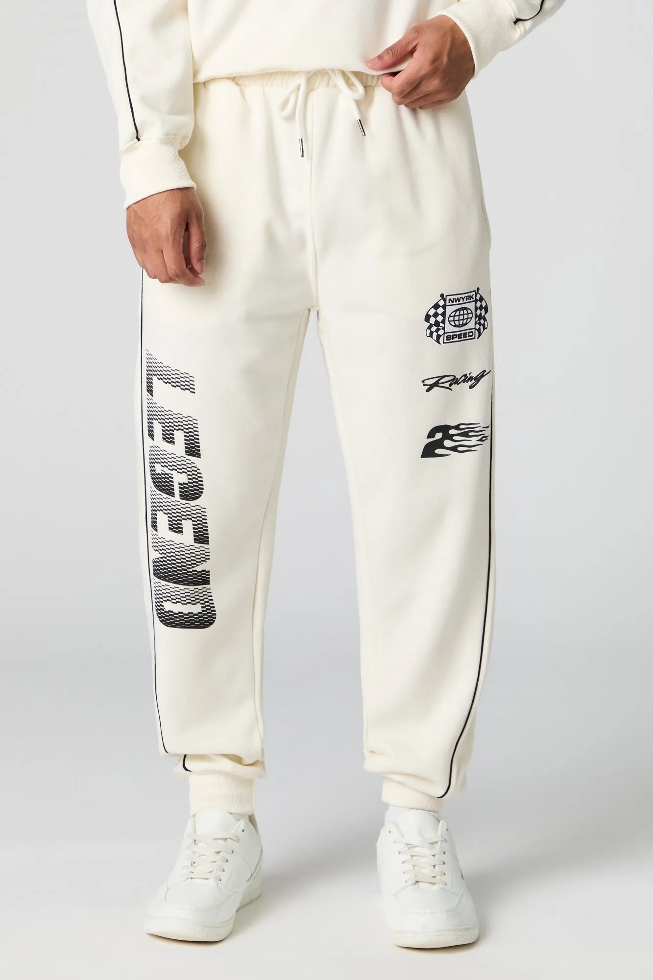 Jogger en molleton à imprimé Racing sold by Urban Planet