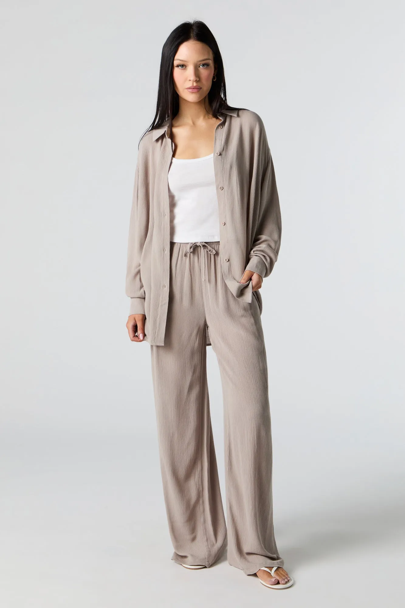 Haut boutonné surdimensionné froissé sold by Urban Planet product image thumbnail 3