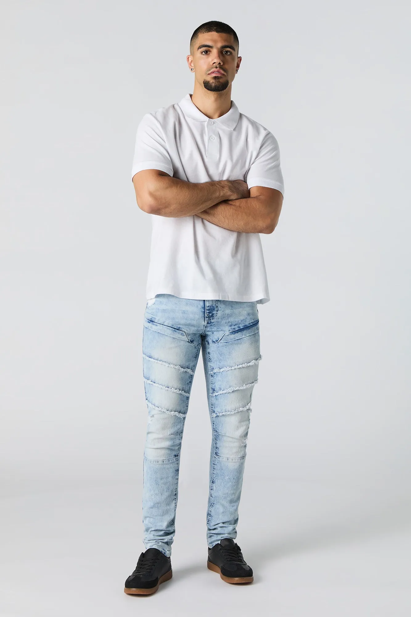 Jean ajusté extensible à rebord effiloché sold by Urban Planet product image thumbnail 2