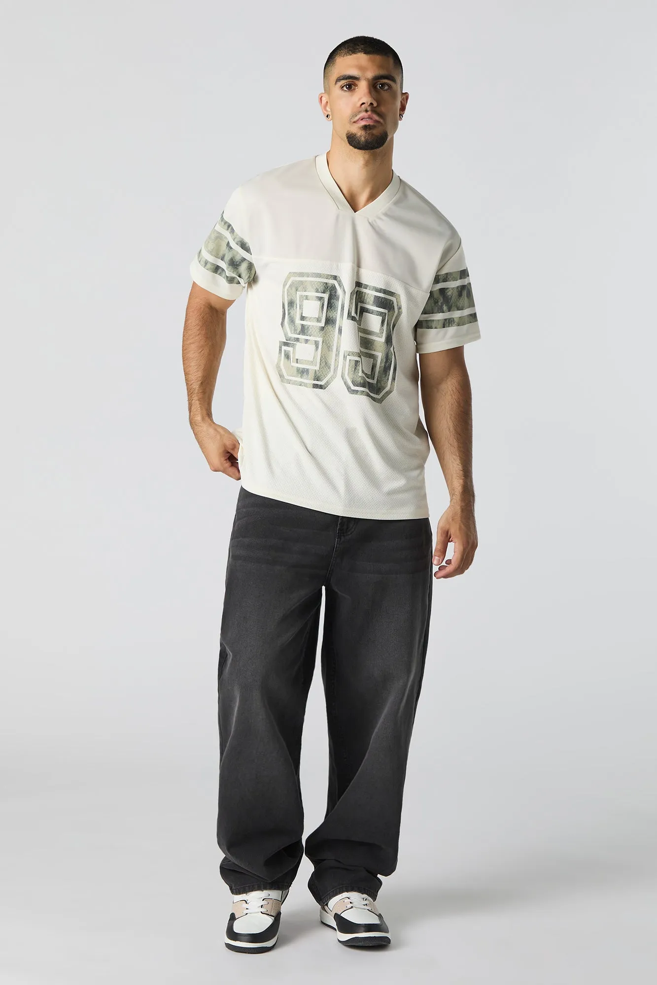 Jersey de football en filet à imprimé 93 sold by Urban Planet product image thumbnail 3