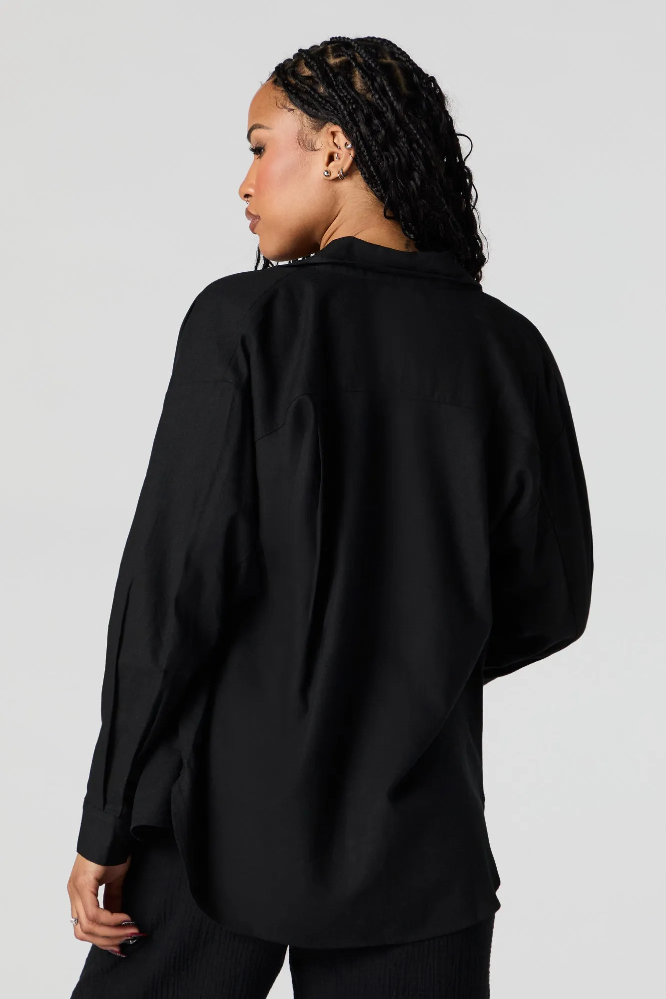 Haut boutonné surdimensionné en mélange de lin sold by Urban Planet product image thumbnail 5