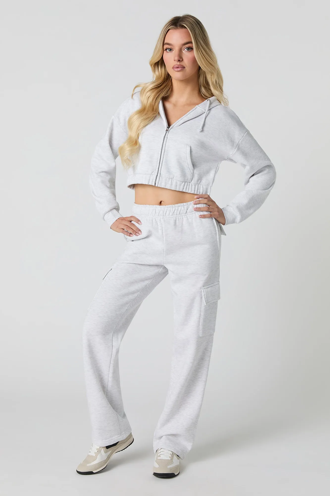 Pantalon d'entraînement cargo en molleton sold by Urban Planet product image thumbnail 4