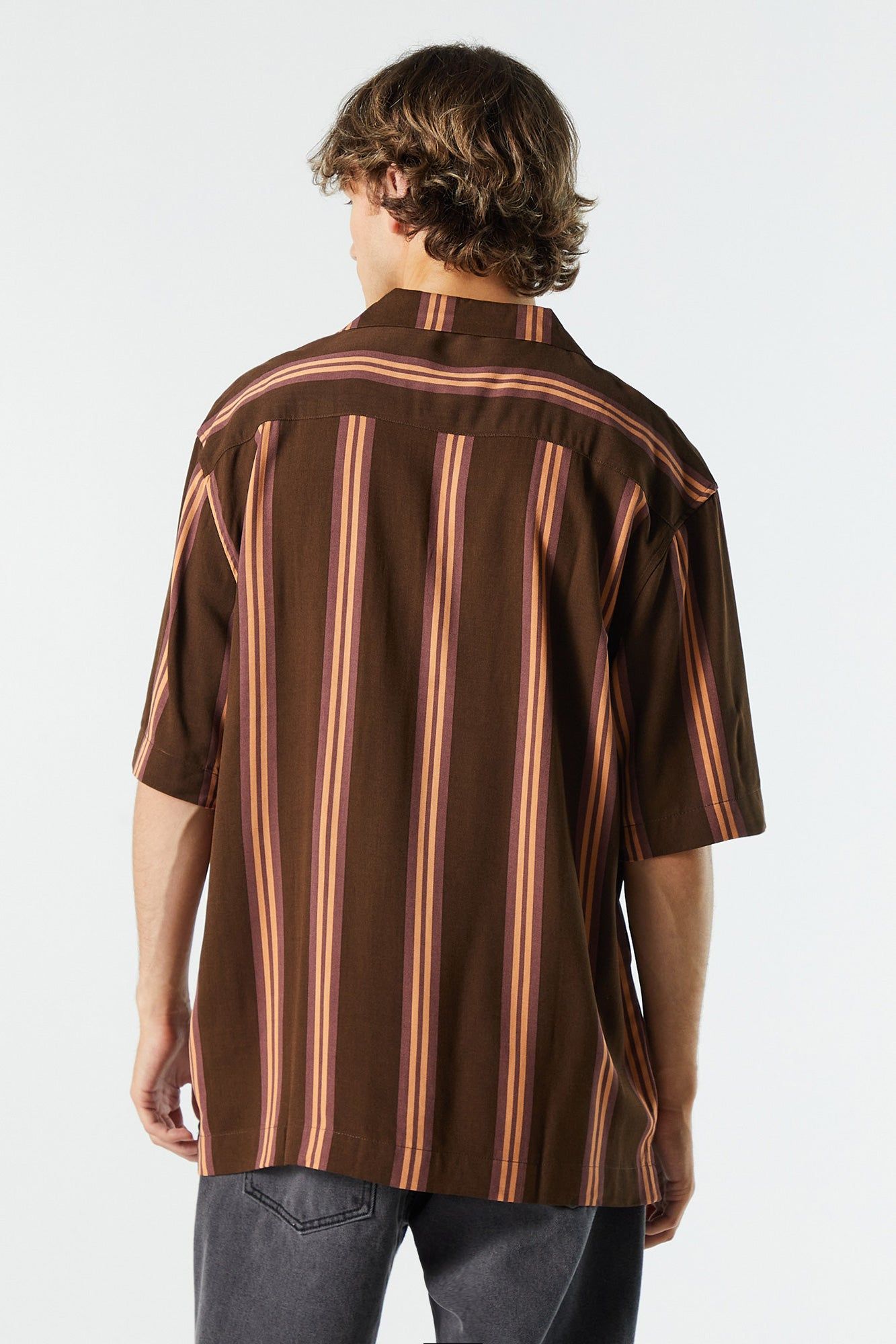 Haut boutonné décontracté rayé sold by Urban Planet product image thumbnail 2