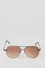 Lunettes de soleil aviateur sold by Urban Planet