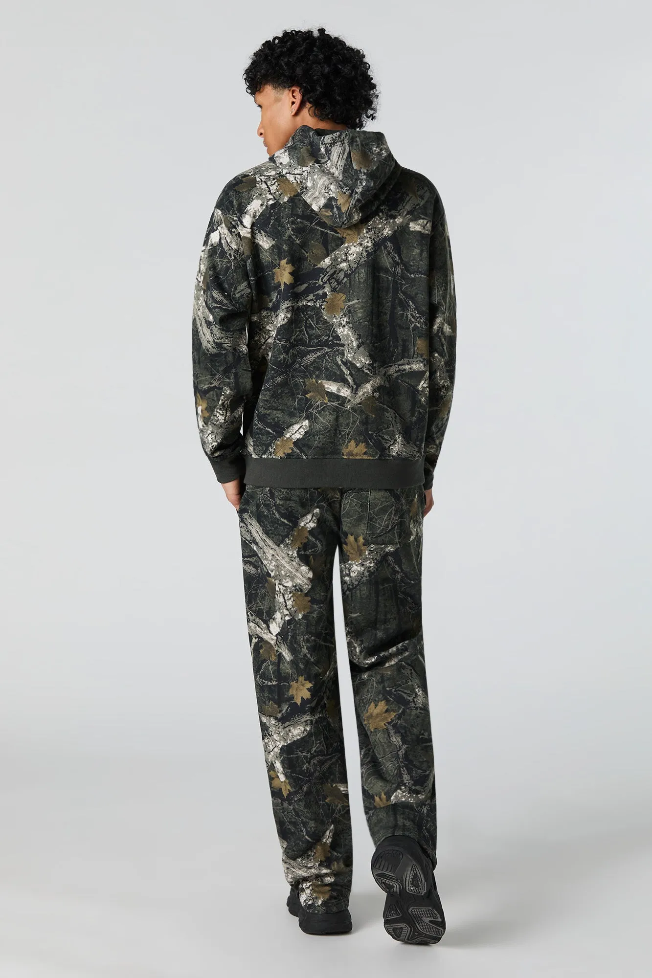 Pantalon en molleton à imprimé camouflage sold by Urban Planet product image thumbnail 3