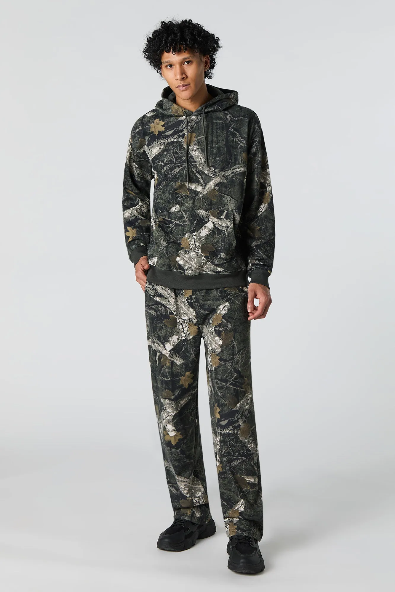 Pantalon en molleton à imprimé camouflage sold by Urban Planet product image thumbnail 2
