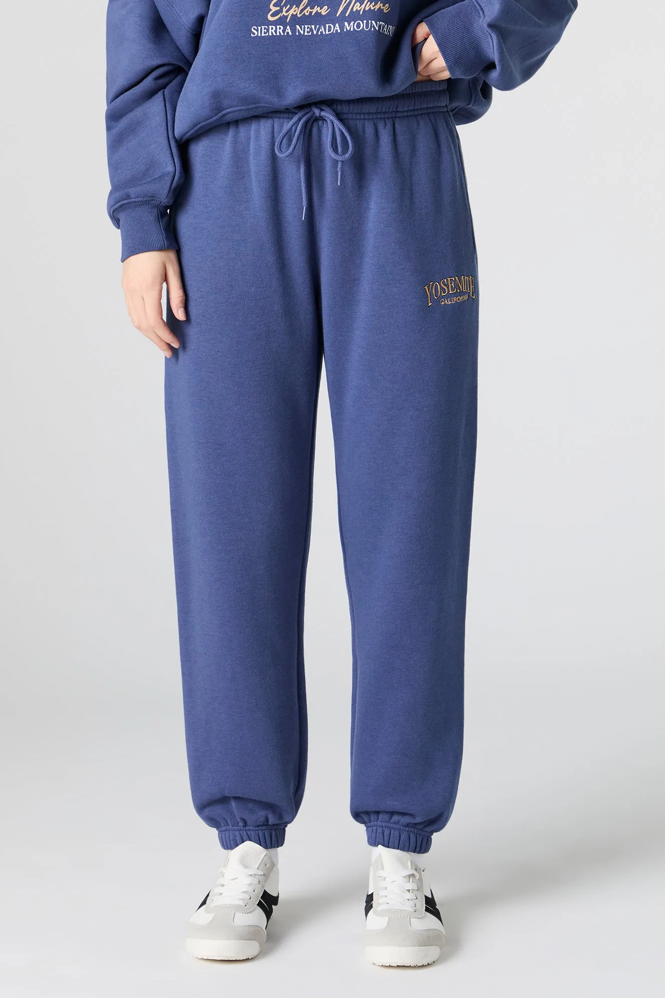 Jogger en molleton avec motif brodé sold by Urban Planet product image thumbnail 2