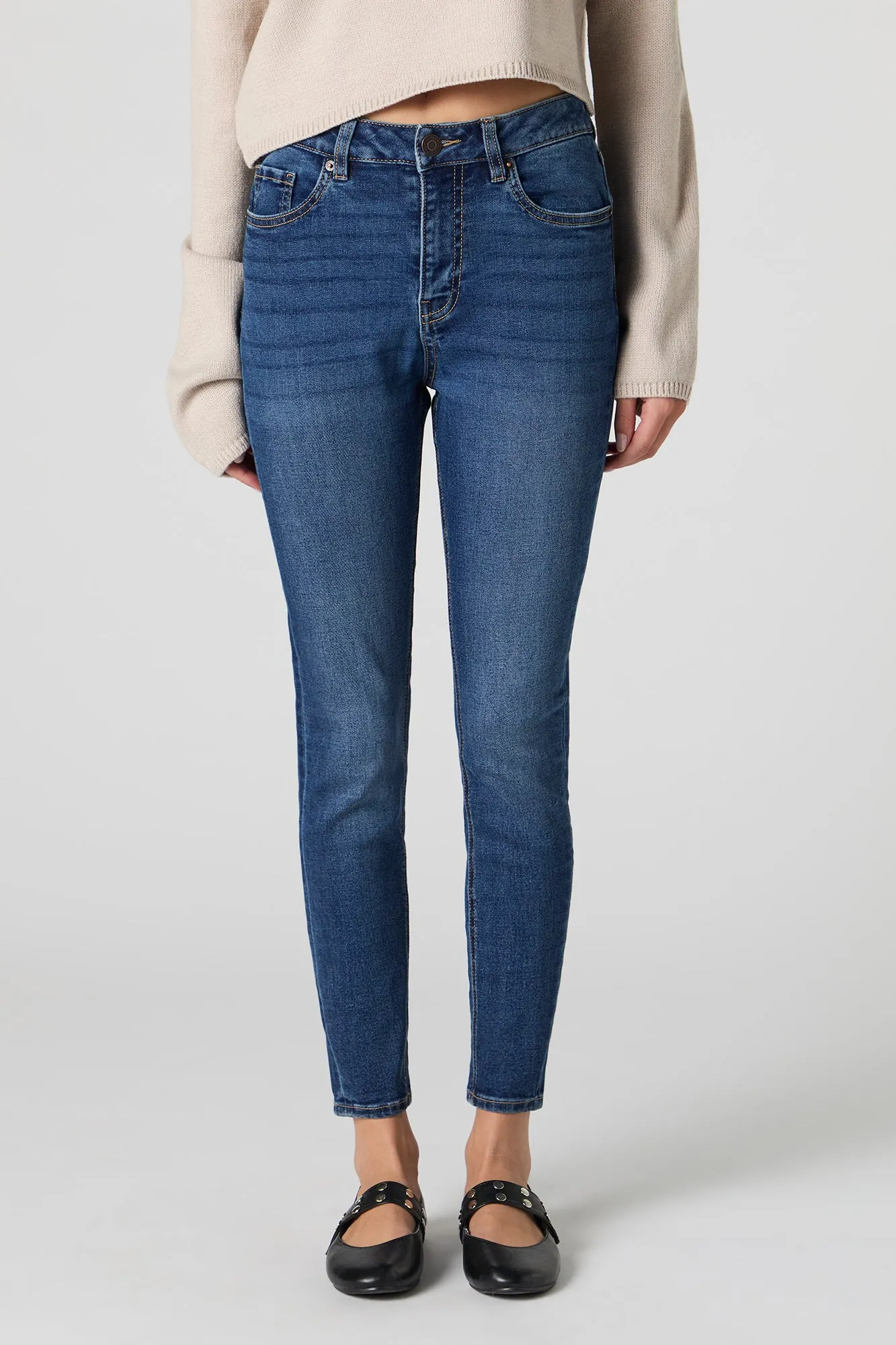 Jean ajusté délavé foncé à taille jaute sold by Urban Planet product image thumbnail 2